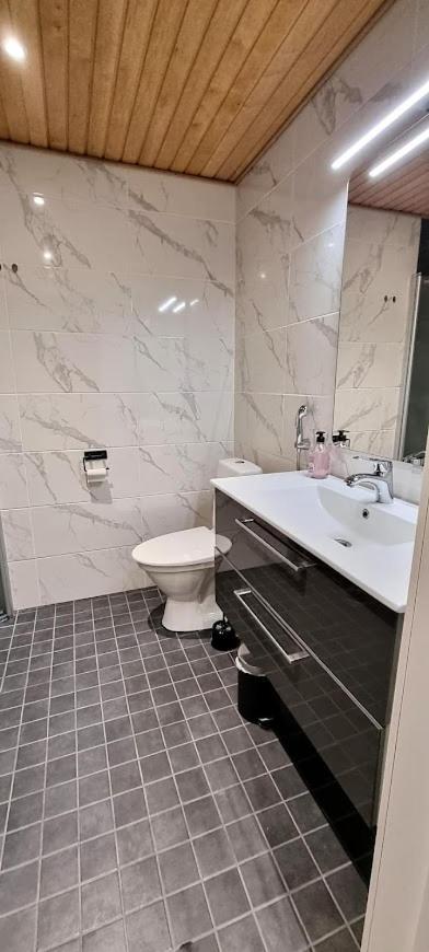 Elegantti Studio Laehellae Kuusamon Keskustaa Apartment Luaran gambar